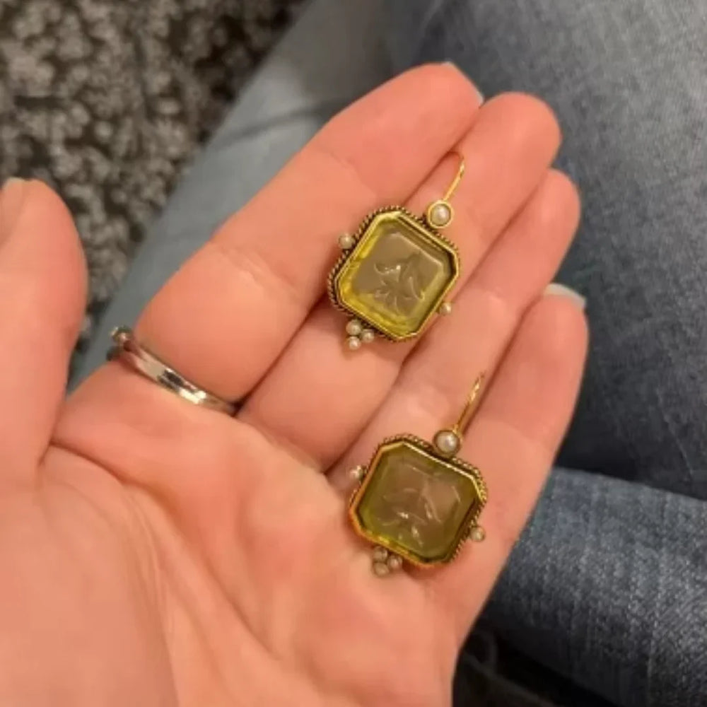 <h2>100.000+ Customers Love Our Craftmanship!</h2><h3>See what our happy customers have said over the years</h3>